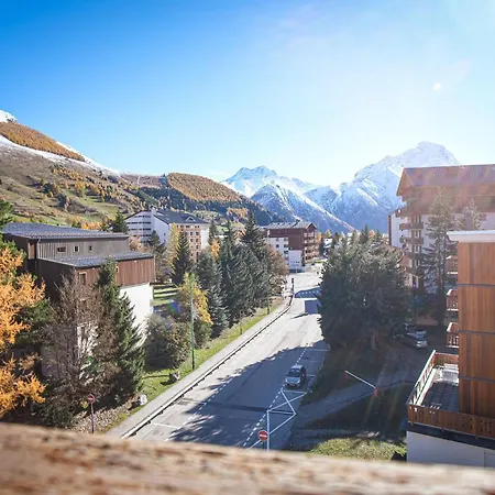Centre De La Station Avec Balcon, Proche Des Remontees Mecaniques - 2 Alpes Апартаменты *